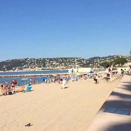 2p Au Pied Des Plages,piscine,wifi,clim Appartement *
